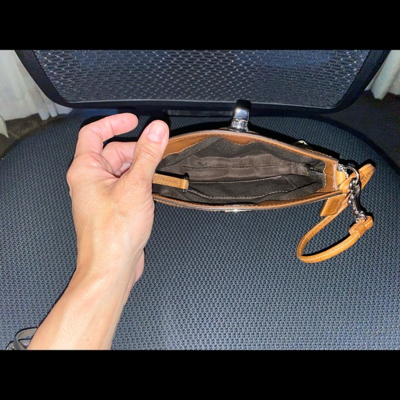 Coach Signature Wristlet - Picture 4 of 4